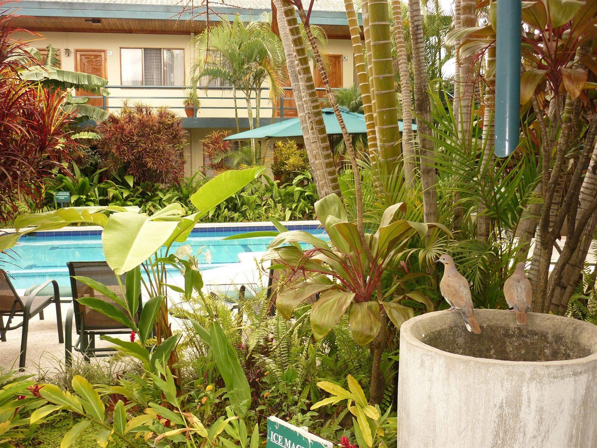 Soluxe El Sesteo Hotel San José Esterno foto